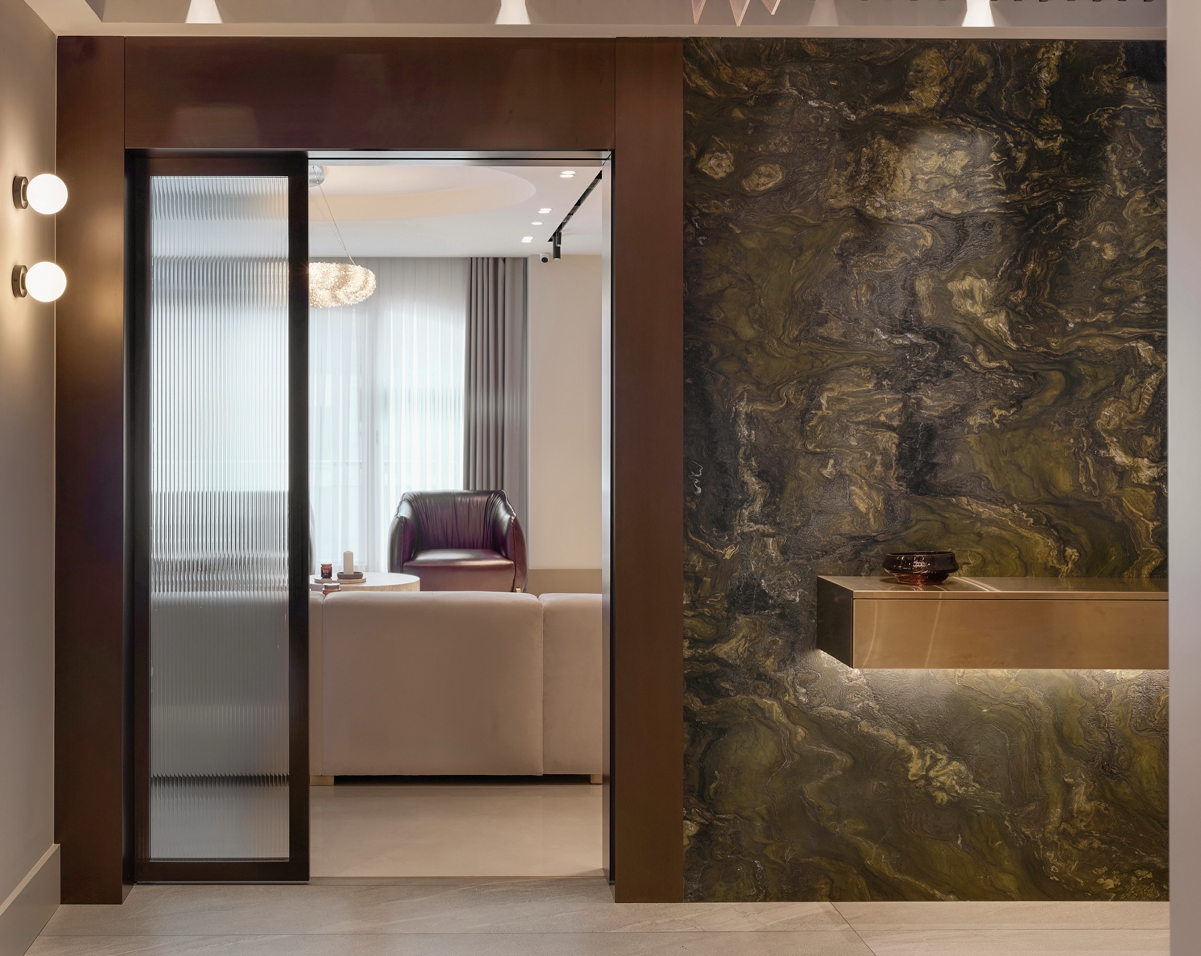 Ataköy — Giriş Açık Kapı